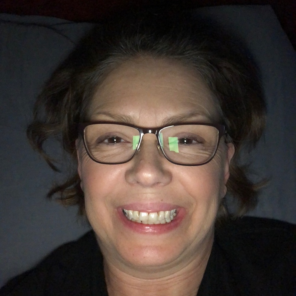 Meet your Posher, Imelda